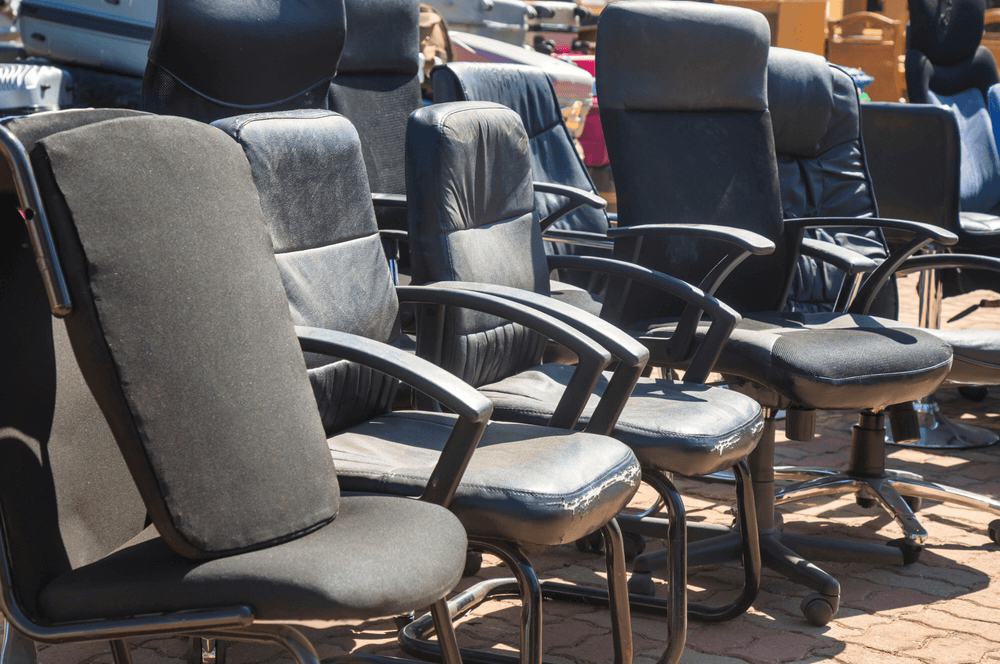 how to liquidate office furniture​
